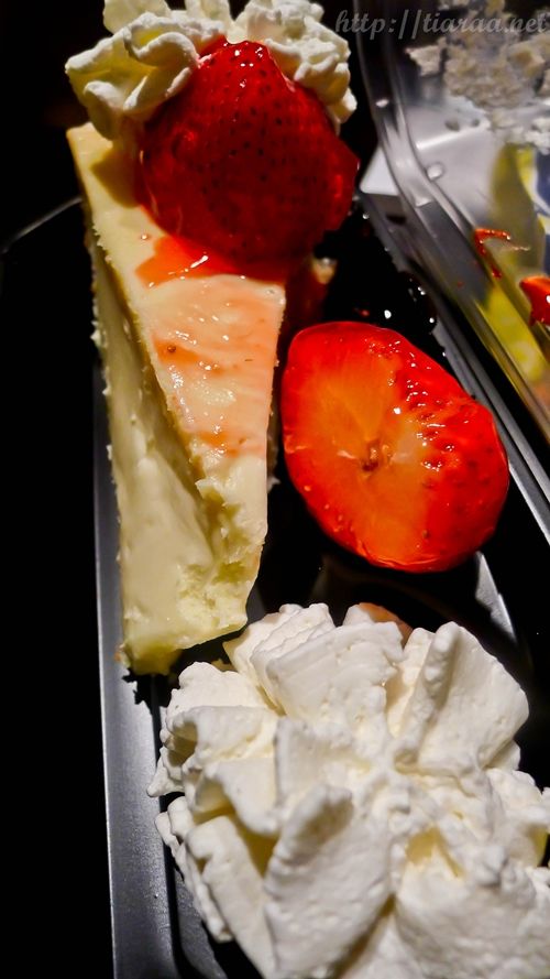 Cheesecake Factory photo cheesecakefactorythegrove6_zps1507a46e.jpg