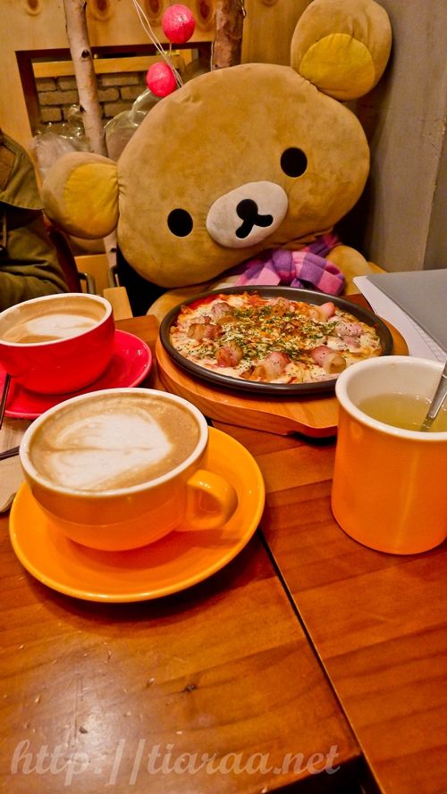 Capi Capi Loom Loom - Rilakkuma Cafe