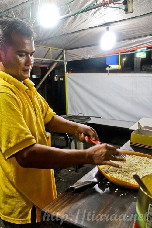 HOLLAND MARTABAK MANIS