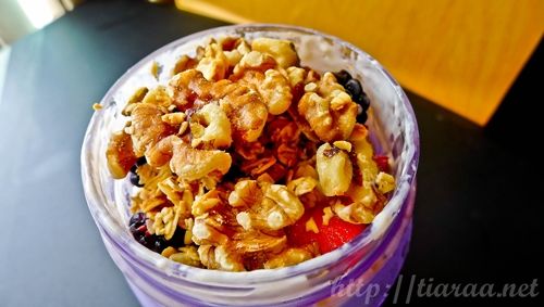 Mango Berries Banana Nuts Overnight Oats photo mangoberriesbanananutsovernightoats8_zpse54b73fb.jpg