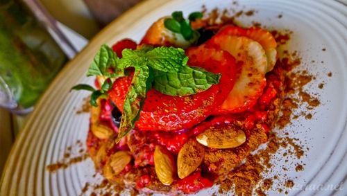 Strawberry Pancakes - Clean Eating