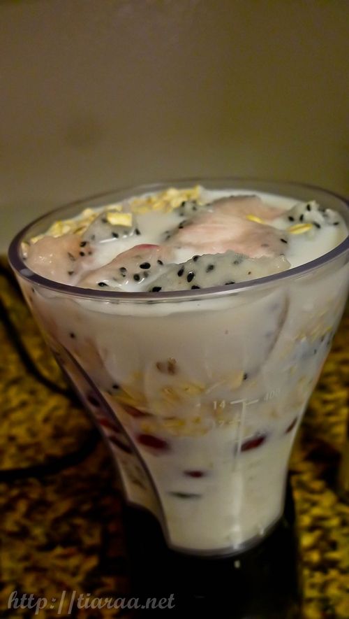 Blend away the multi fruits seeds nuts smoothie!