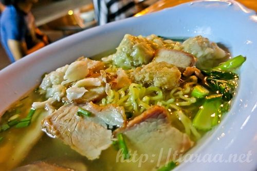 Sukhumvit Soi 38 Wanton Noodles