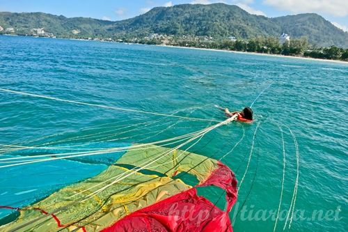 หาดป่าตอง จ.ภูเก๊ต / Patong Beach - Parasailing