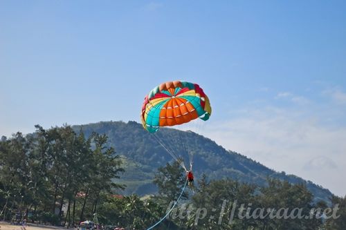 หาดป่าตอง จ.ภูเก๊ต / Patong Beach - Parasailing