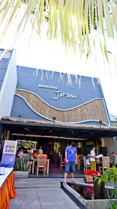 warung jerami