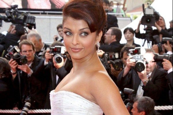  photo aishwarya_zpsa5aecf53.jpg