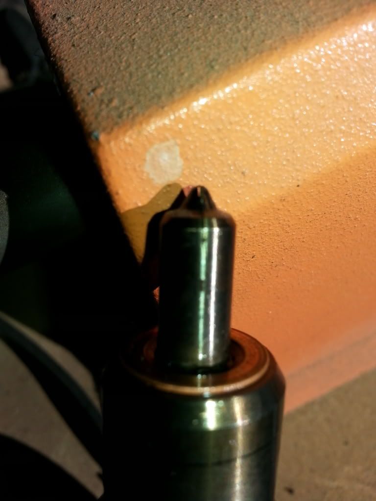2003 injector tip cracked. pics included Ford Powerstroke Diesel Forum