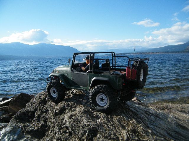toplessfjnov413035_zps942d4e42.jpg