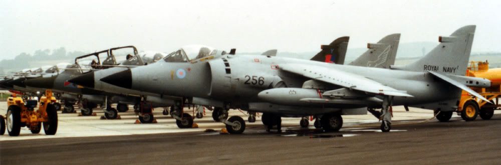 http://i1130.photobucket.com/albums/m537/allamo/Yeovilton19820006.jpg