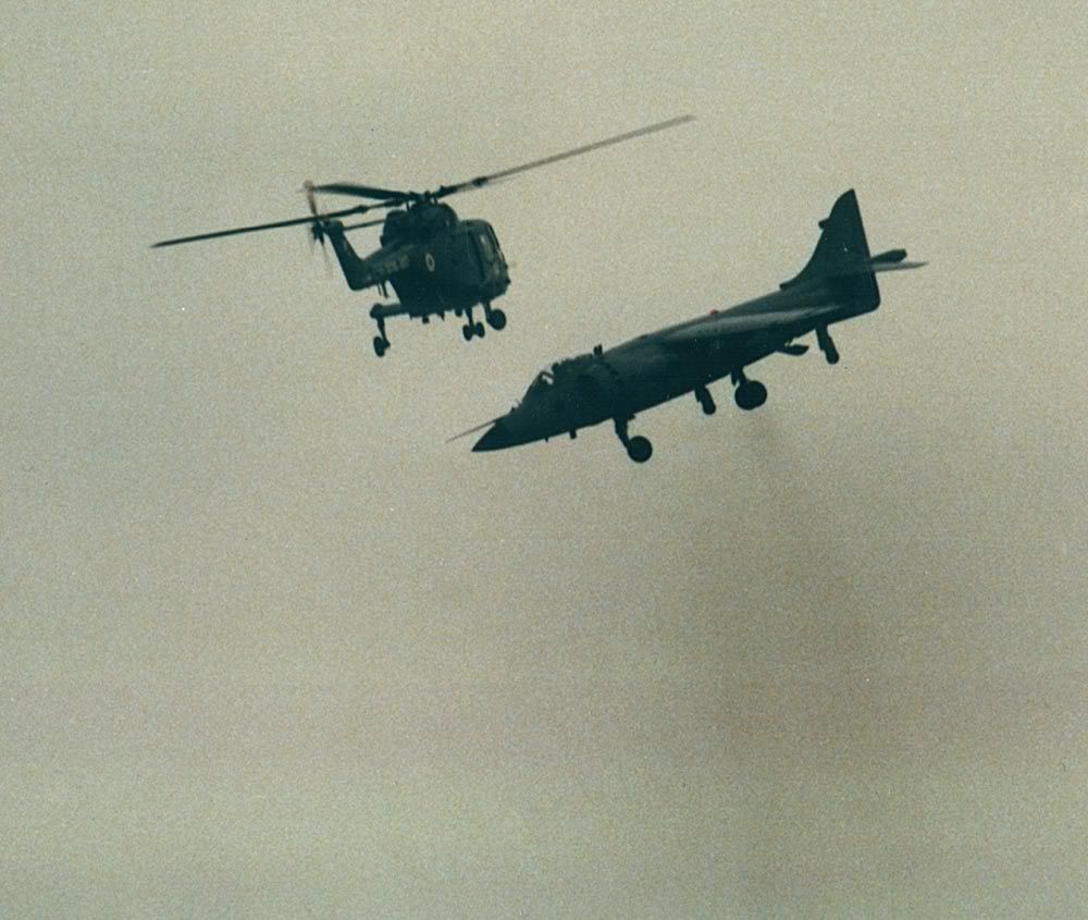 http://i1130.photobucket.com/albums/m537/allamo/Yeovilton19820014.jpg
