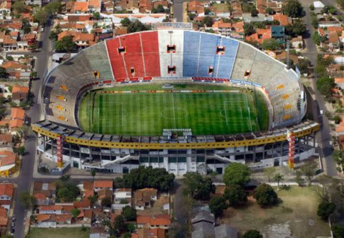 Defensores_del_Chaco_Stadium-1.jpg