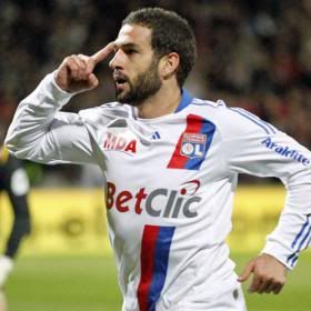 Lisandro_Lopez_celebra_gol_Lyon.jpg