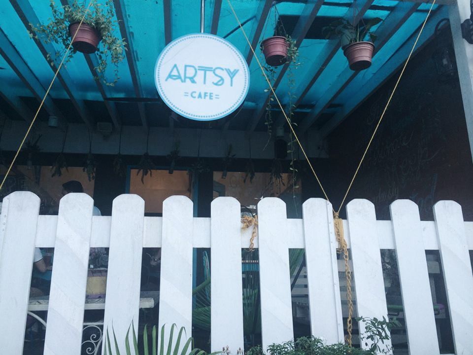 Artsy Cafe
