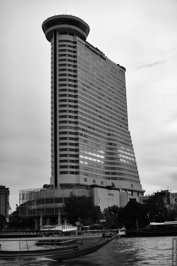 2558 год. Часть 1: Бангкок 1
