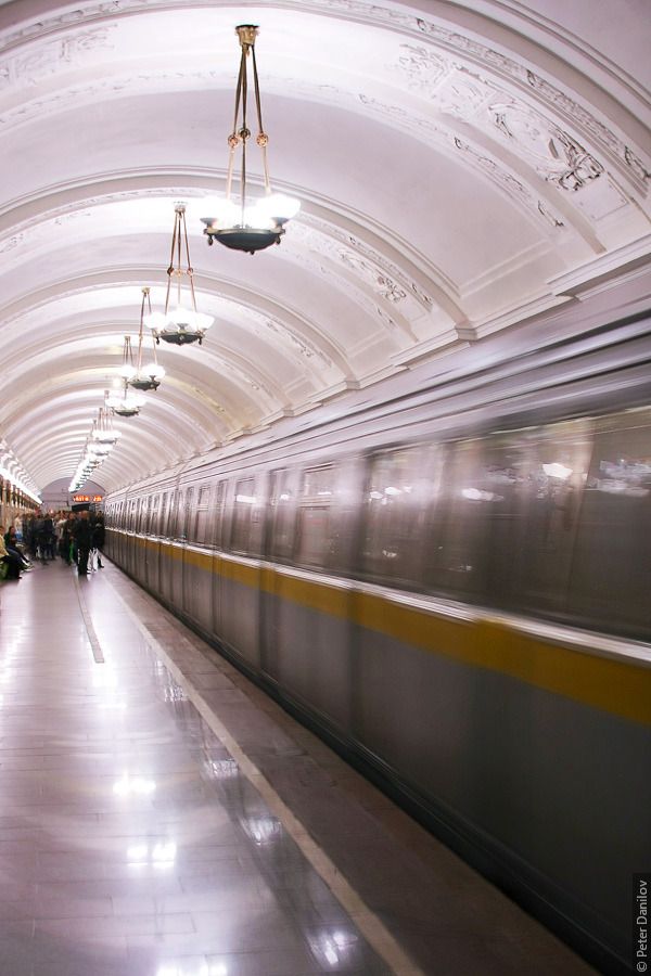 80 лет метро, парад поездов